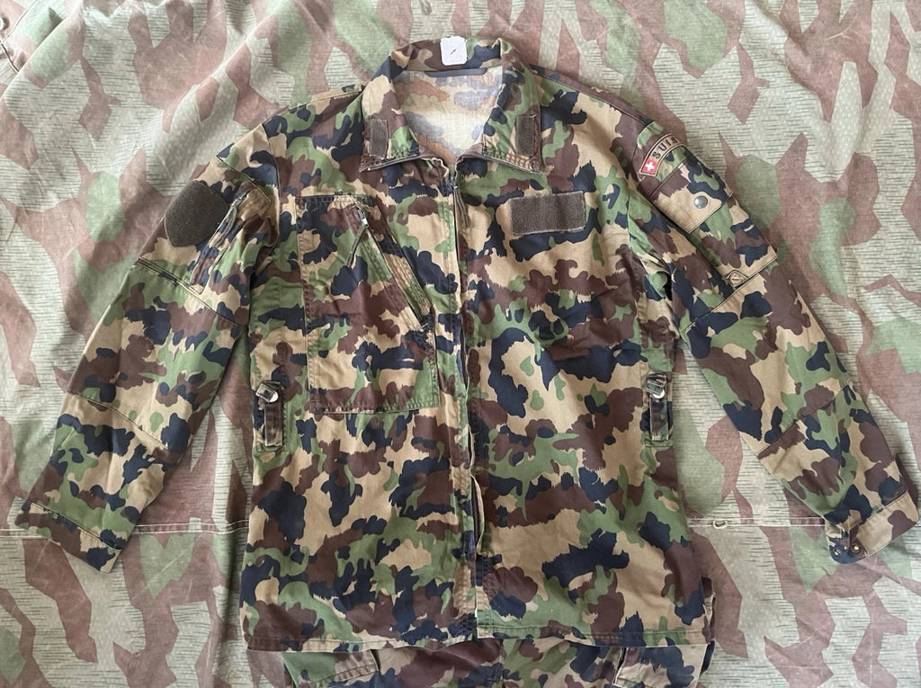 Modern Swiss army field combat uniform pants jacket taz 90 camo soldier