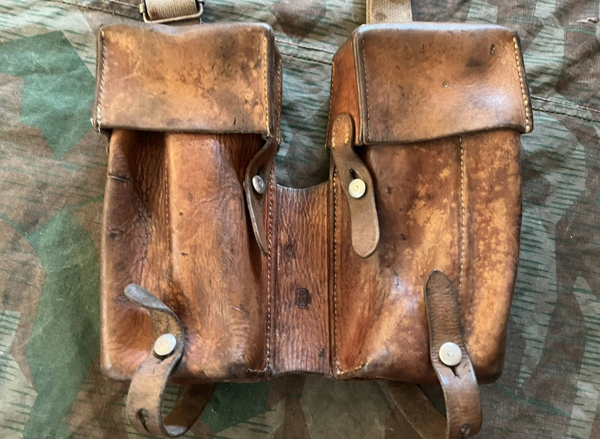 WW2 Swiss army Suomi smg ammo pouches suspenders webbing uniform soldier