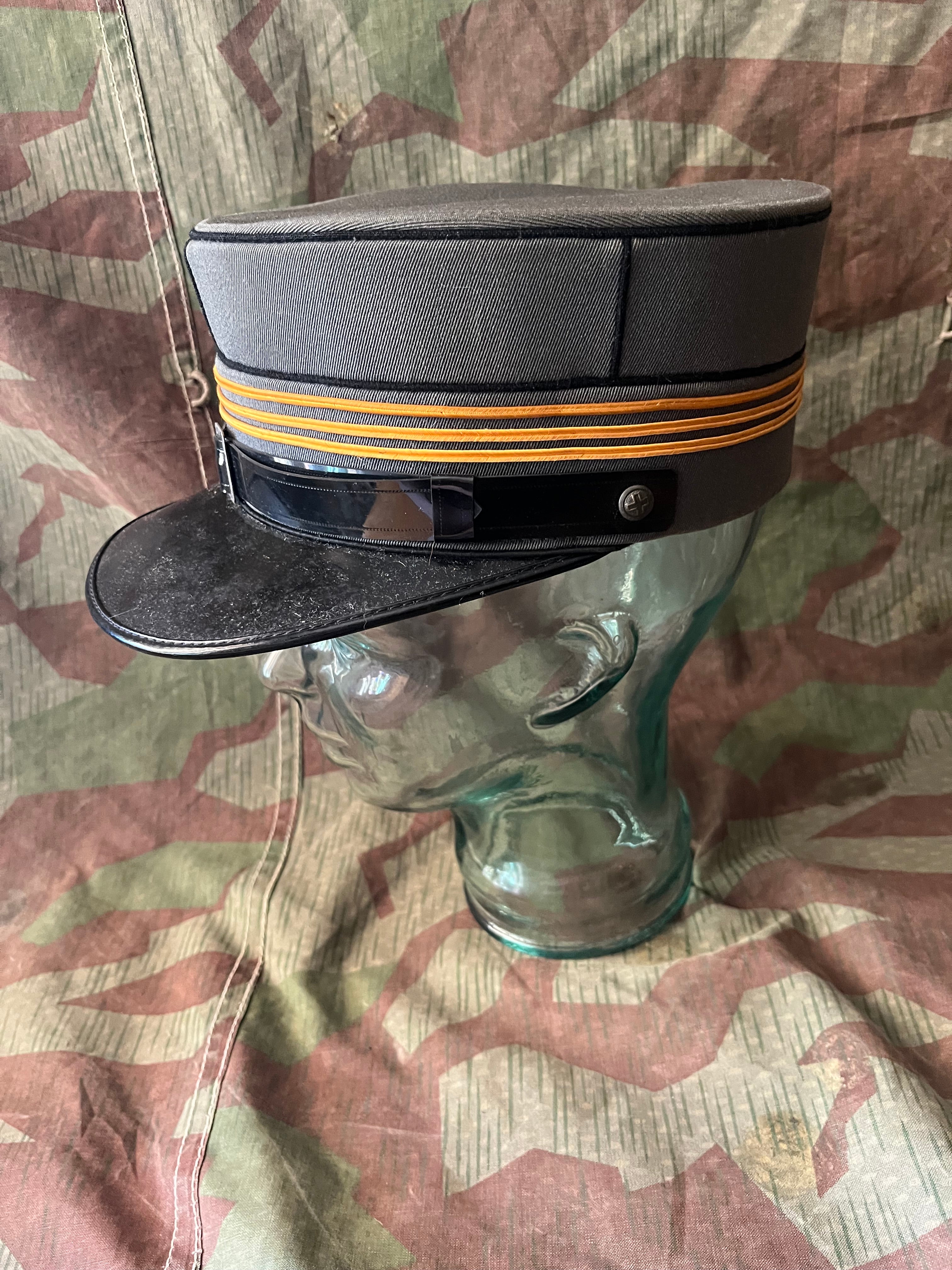 Cold War Swiss army captain officer visor cap hat kepi uniform ord.1949