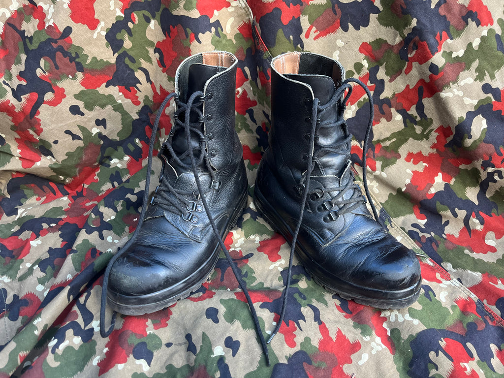 Modern Swiss army shoes KS90 combat boots shoes size 45 eu