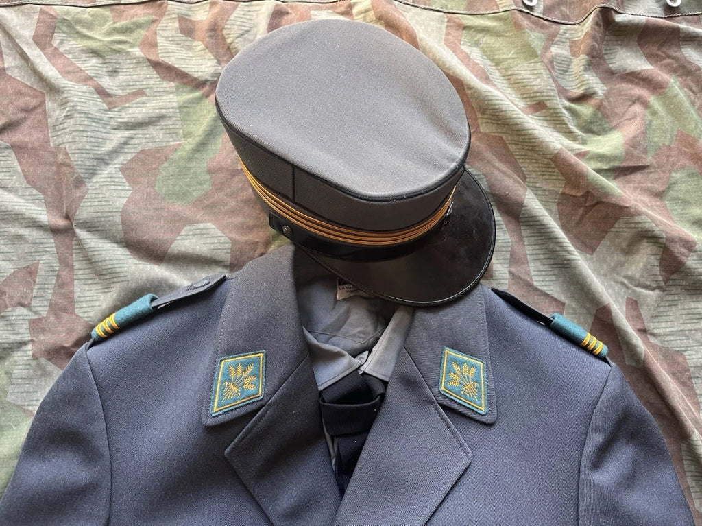 Cold War/modern Swiss army service uniform complete captain officer supplies troops