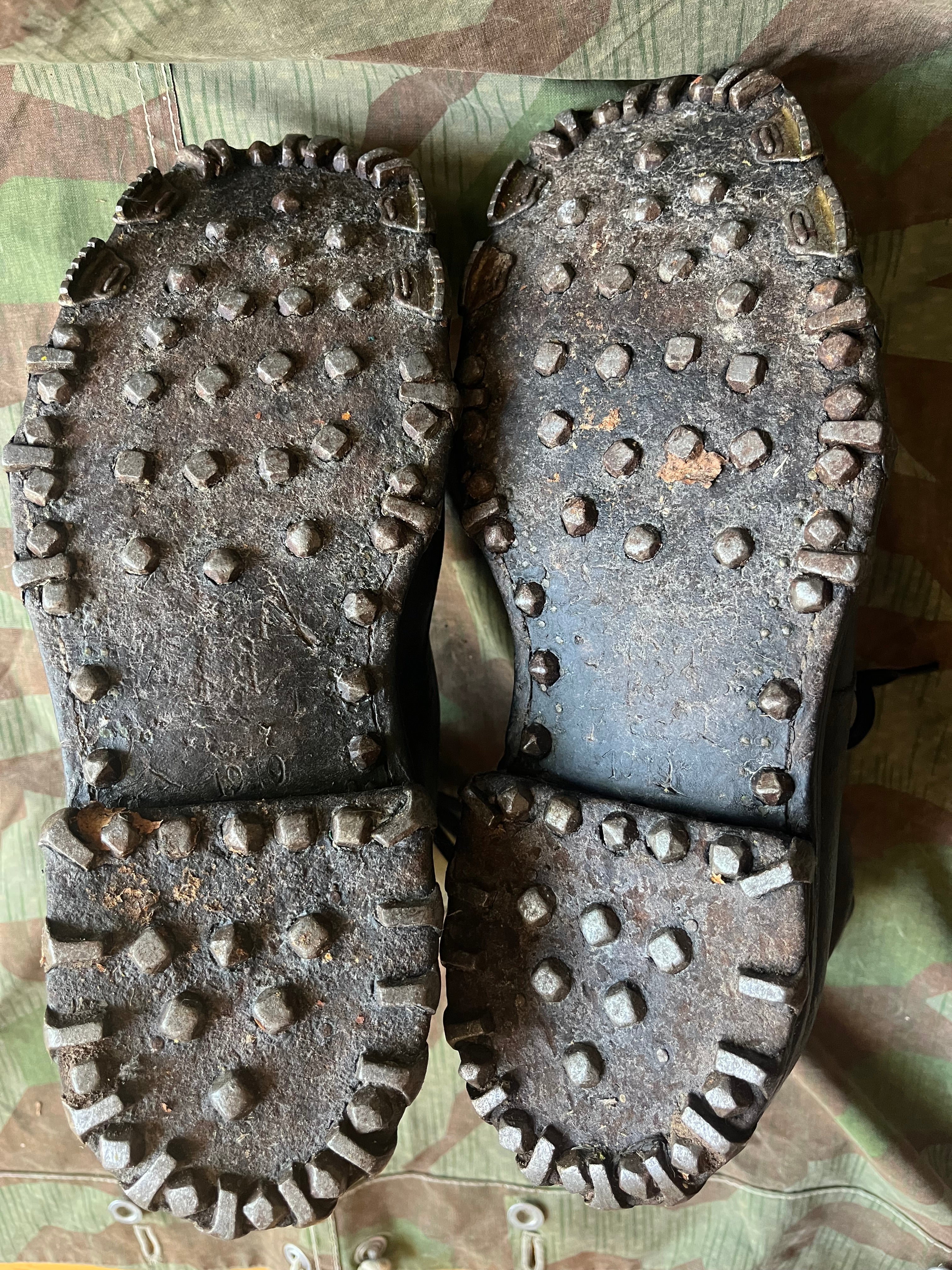 WW2 Swiss army tricouni nail shoes boots with nails mountain size eu 44/45