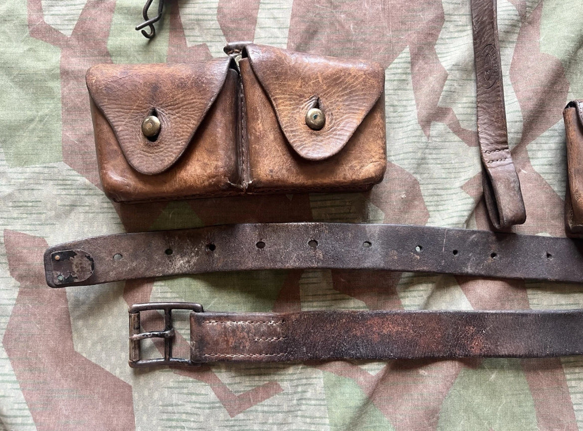 WW1 Swiss army webbing set y straps suspenders belt ammo pouches web gear leather uniform soldier