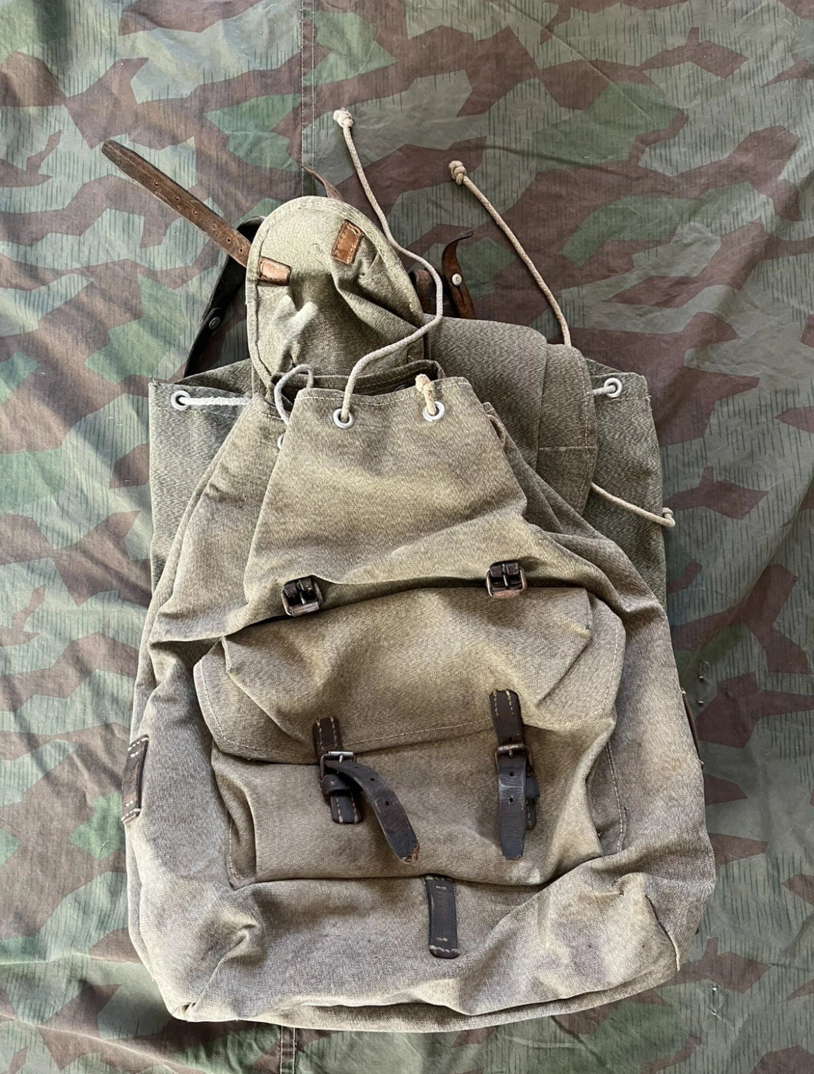 Cold War Swiss army complete backpack set infantry mountain with additional haversack salt and pepper uniform
