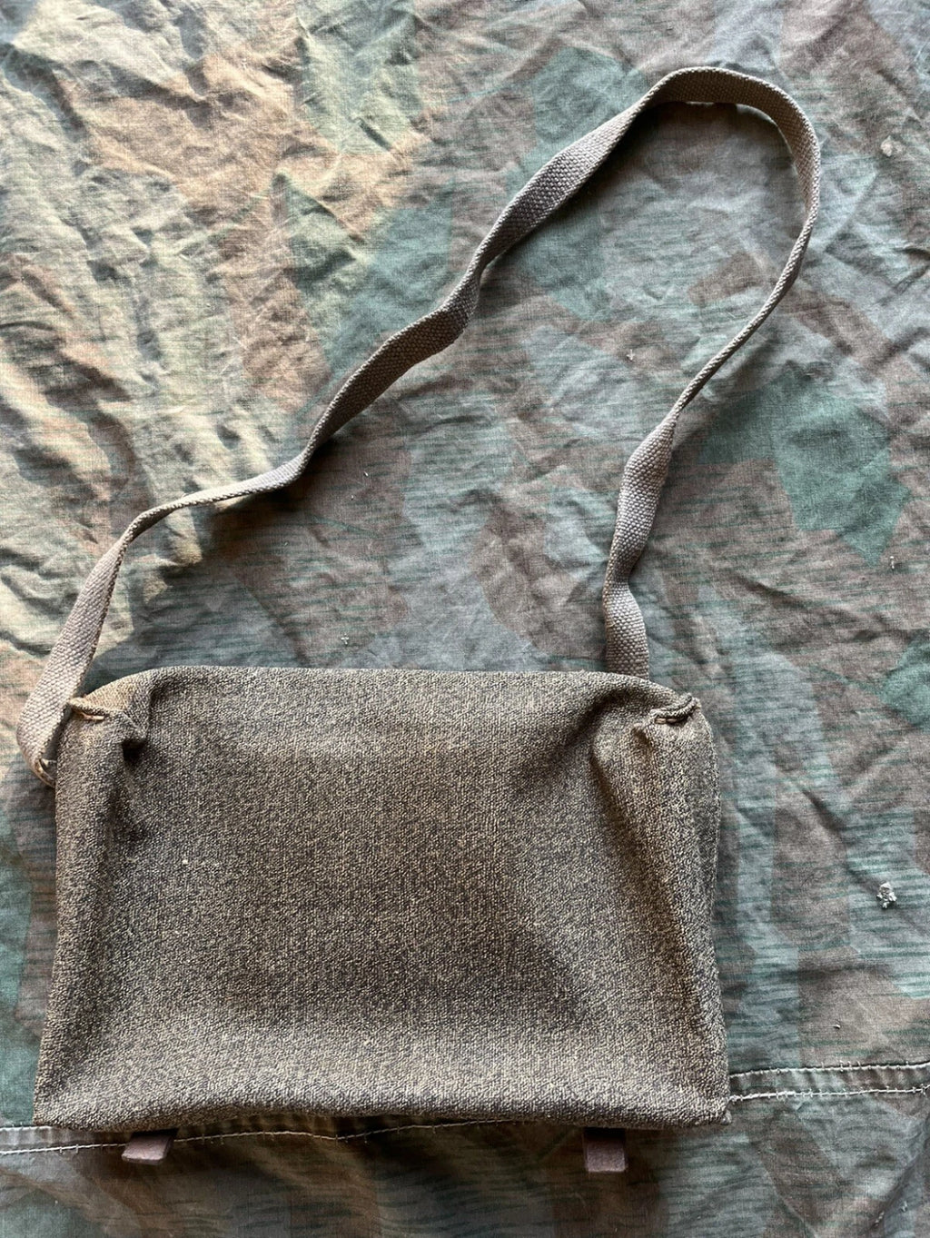 WW1/interwar/WW2 Swiss army extra ammo pouch bag gear uniform soldier