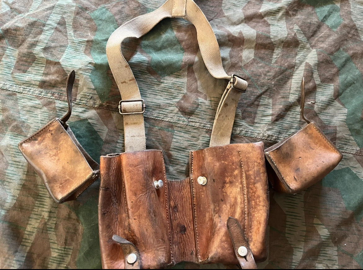 WW2 Swiss army Suomi smg ammo pouches suspenders webbing uniform soldier