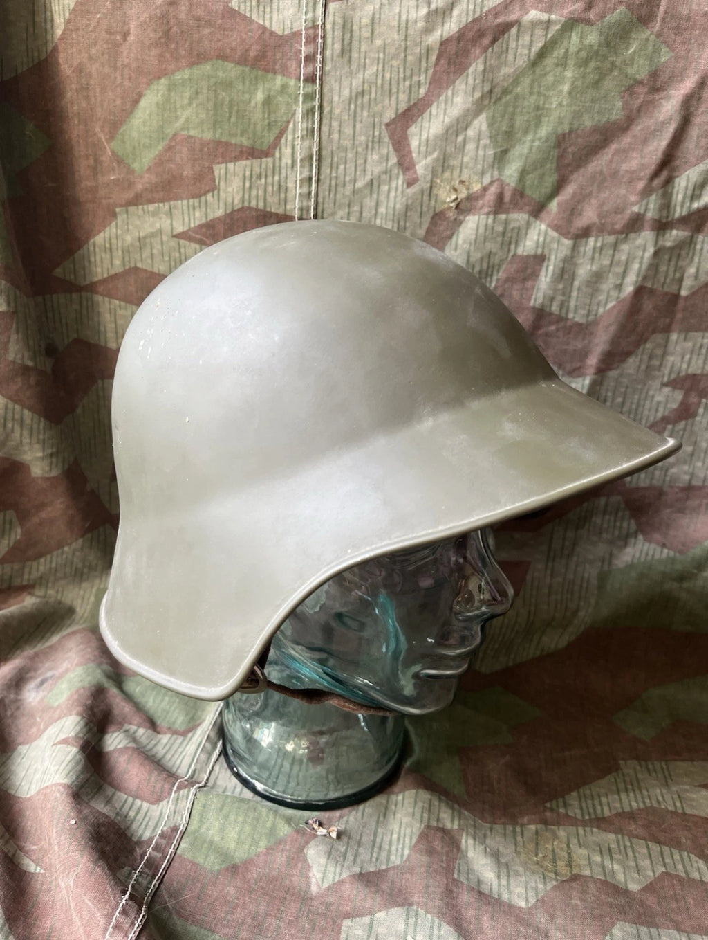 Interwar/WW2 Swiss army green repainted m18/30 helmet shell uniform soldier