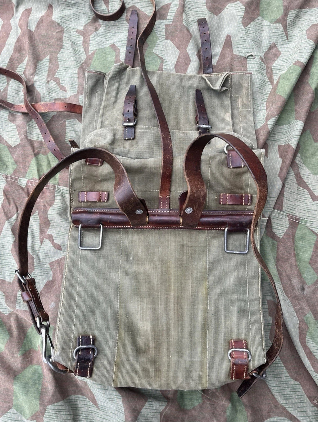 WW1/interwar/WW2 Swiss army artillery infantry fortress troops backpack haversack bunker fortifications uniform soldier ord.14/17