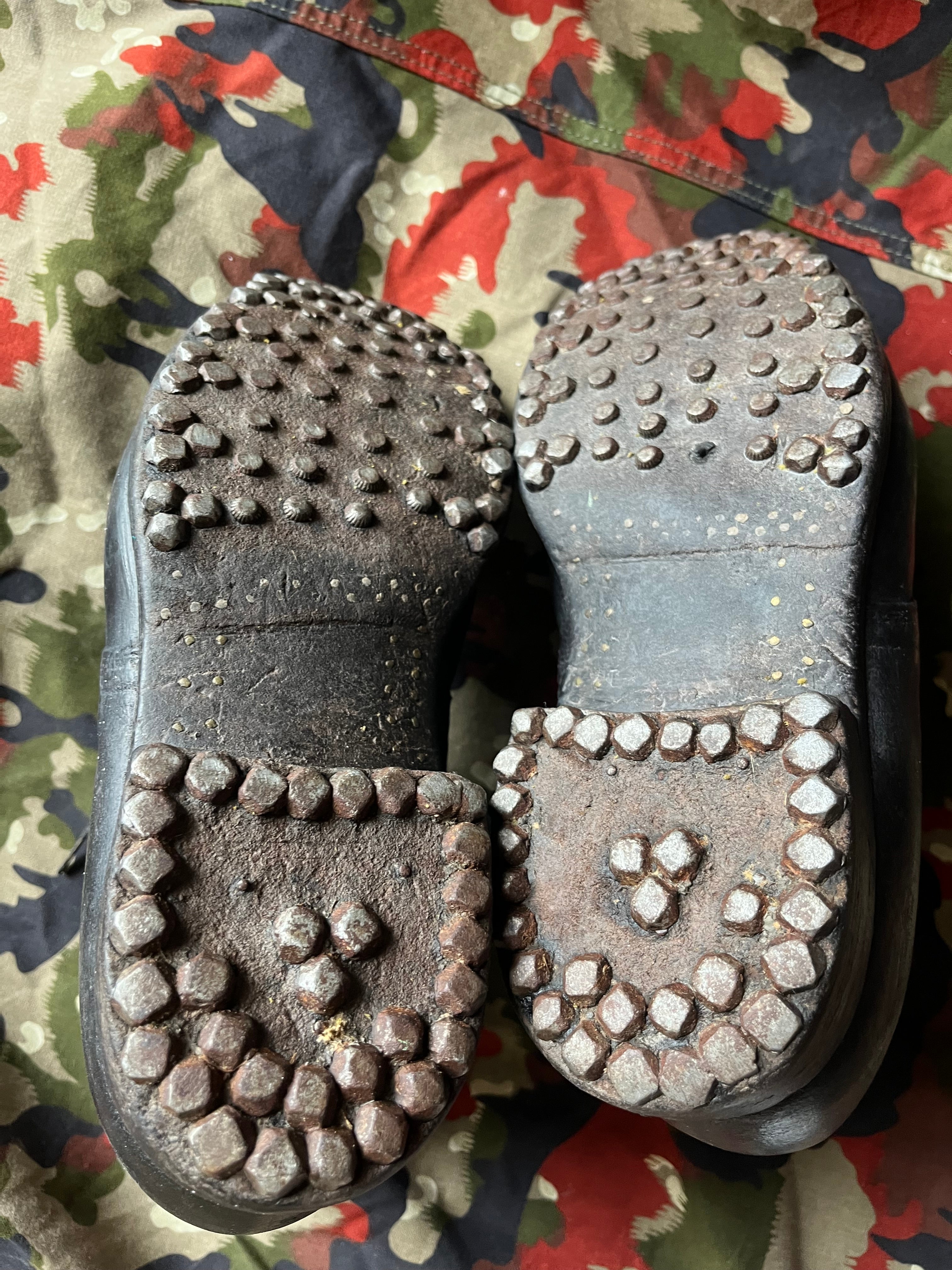 WW1/interwar/WW2 swiss army leather shoes nails boots eu size 42/43