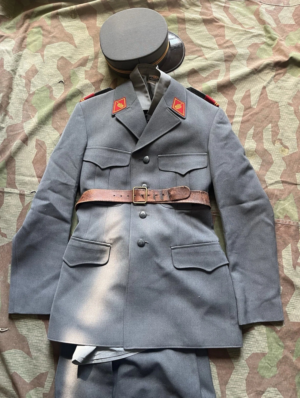Cold War Swiss army complete uniform officer first lieutenant artillery tank