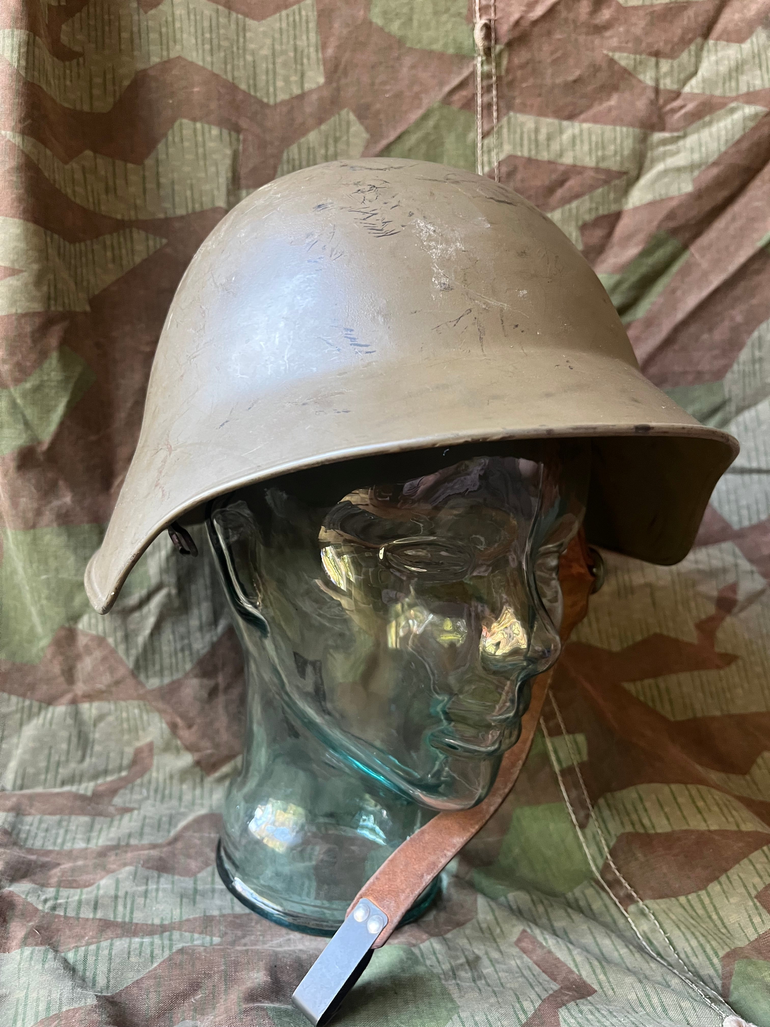 Interwar/ WW2 Swiss army original m18/30 green helmet shell uniform soldier early war