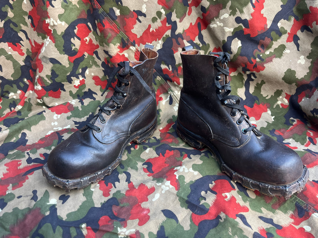 WW2 Swiss army tricouni nail shoes boots with nails mountain size eu 42/43