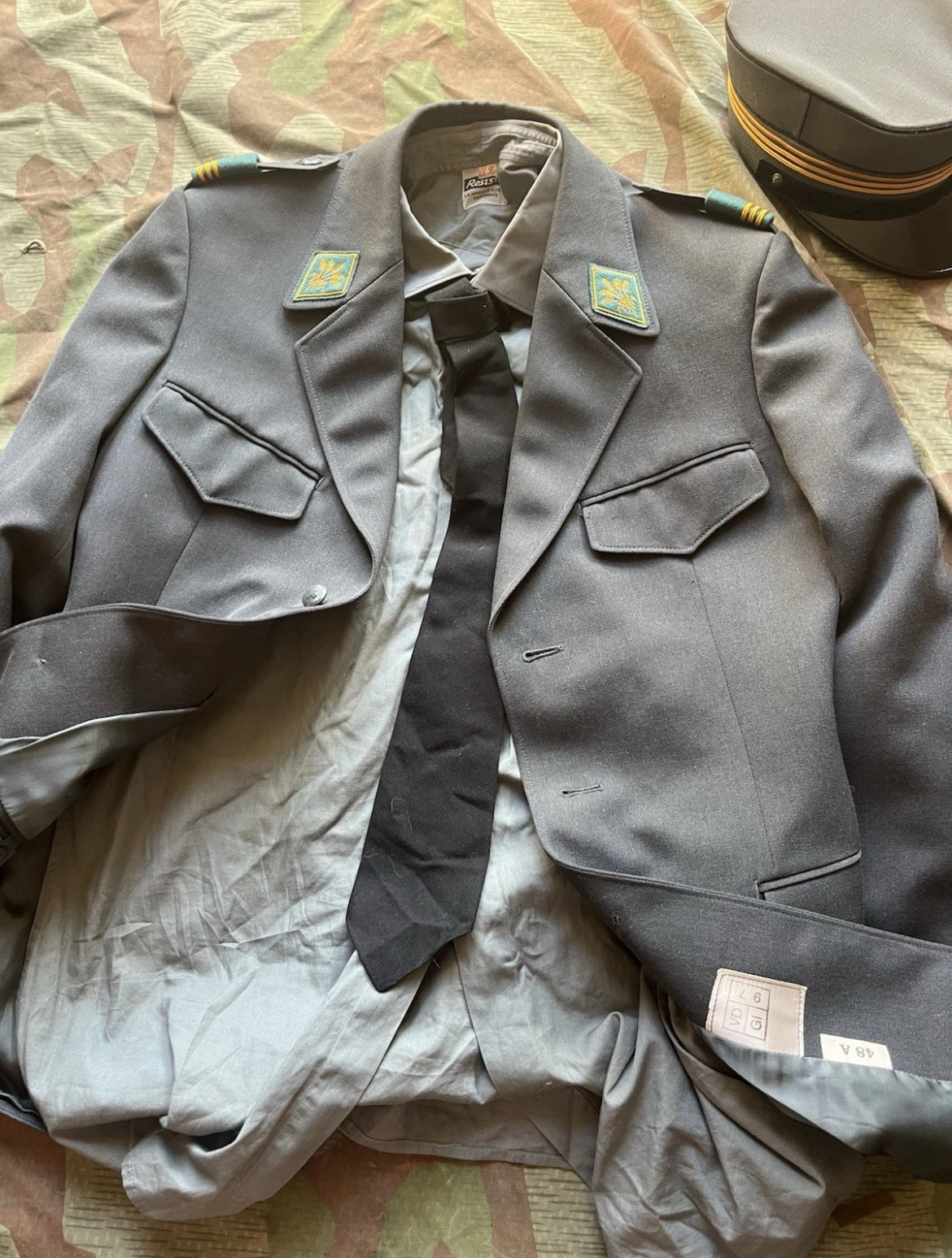 Cold War/modern Swiss army service uniform complete captain officer supplies troops