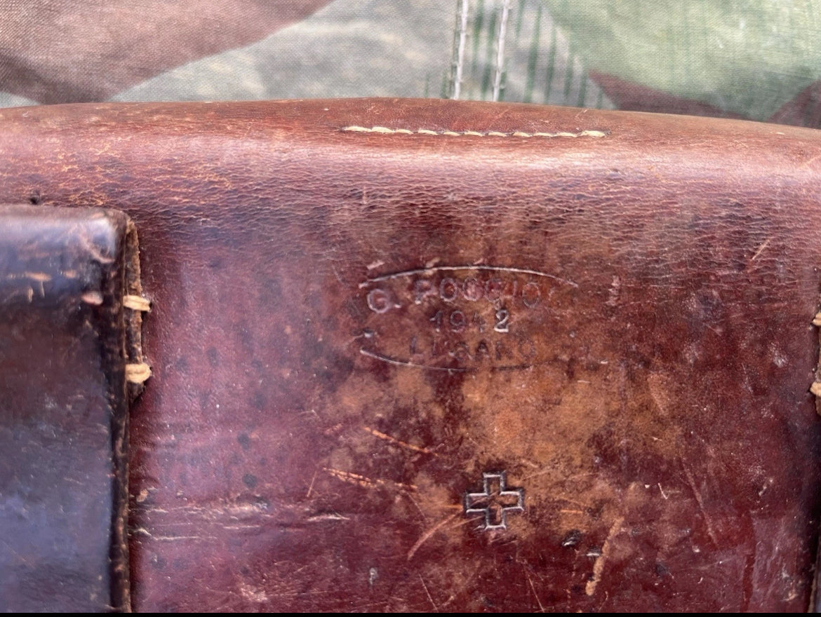 WW2 Swiss army leather bag medics medical troops gear satchel uniform soldier