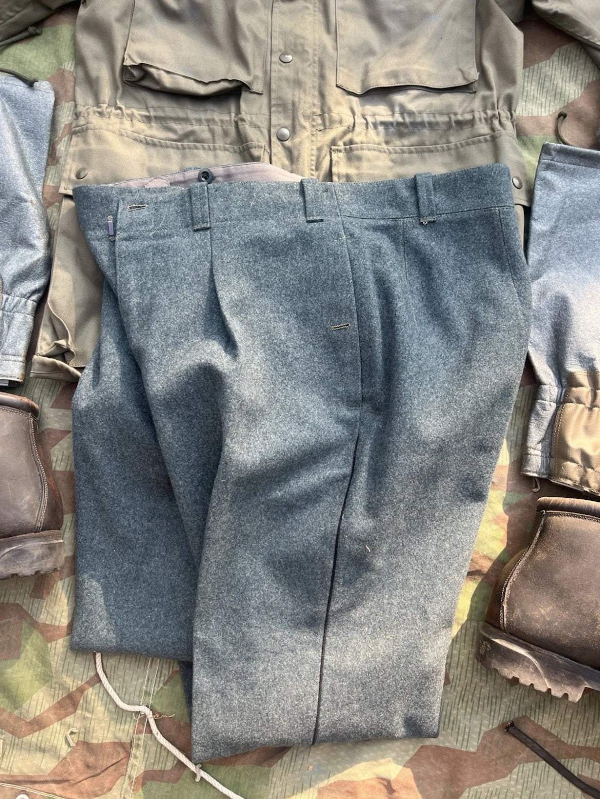 Cold War Swiss army mountain infantry troops complete uniform soldier