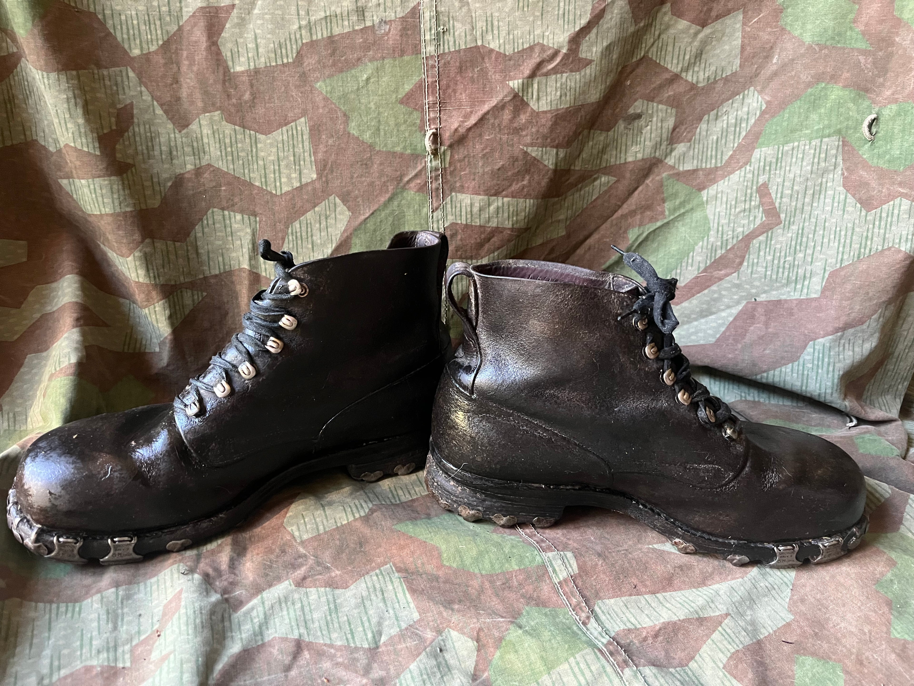 Cold War Swiss army shoes tricouni nails boots uniform soldier