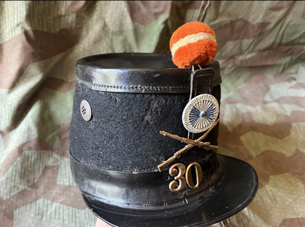 19th century Swiss army tschako schako hat shako infantry rifleman ord.1861 uniform soldier