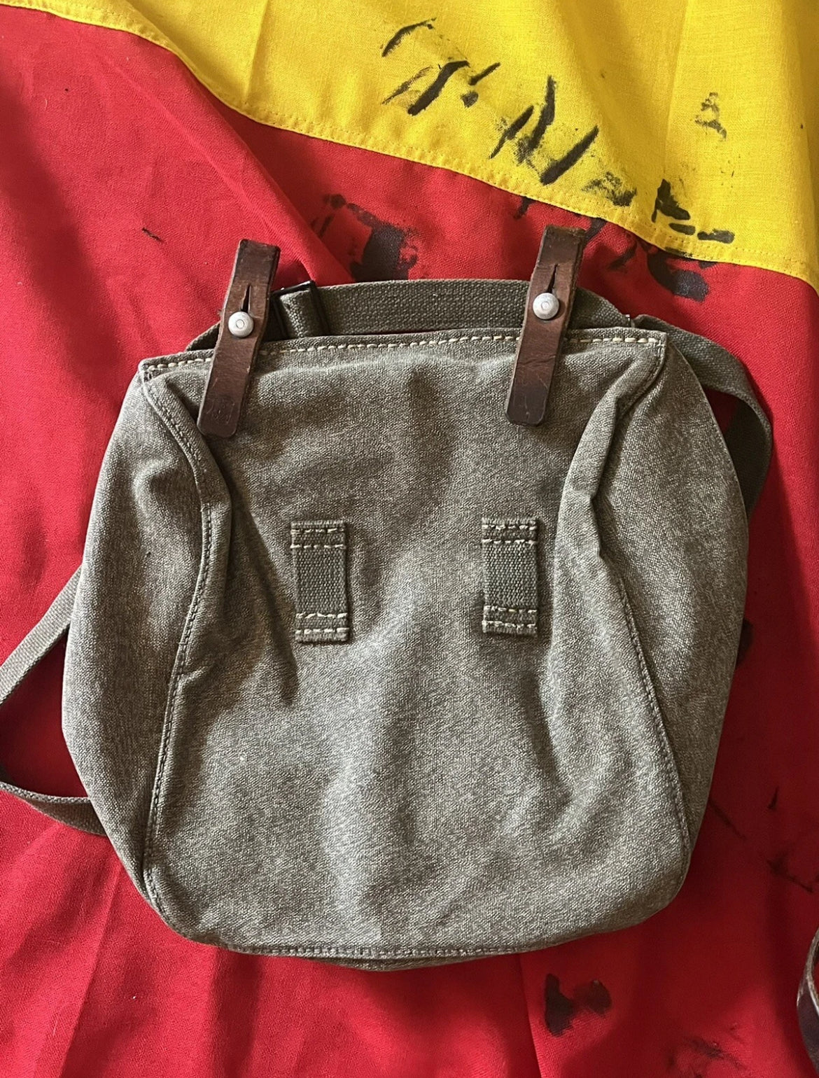 Cold War Swiss army complète backpack set infantry mountain haversack salt and pepper Breadbag soldier