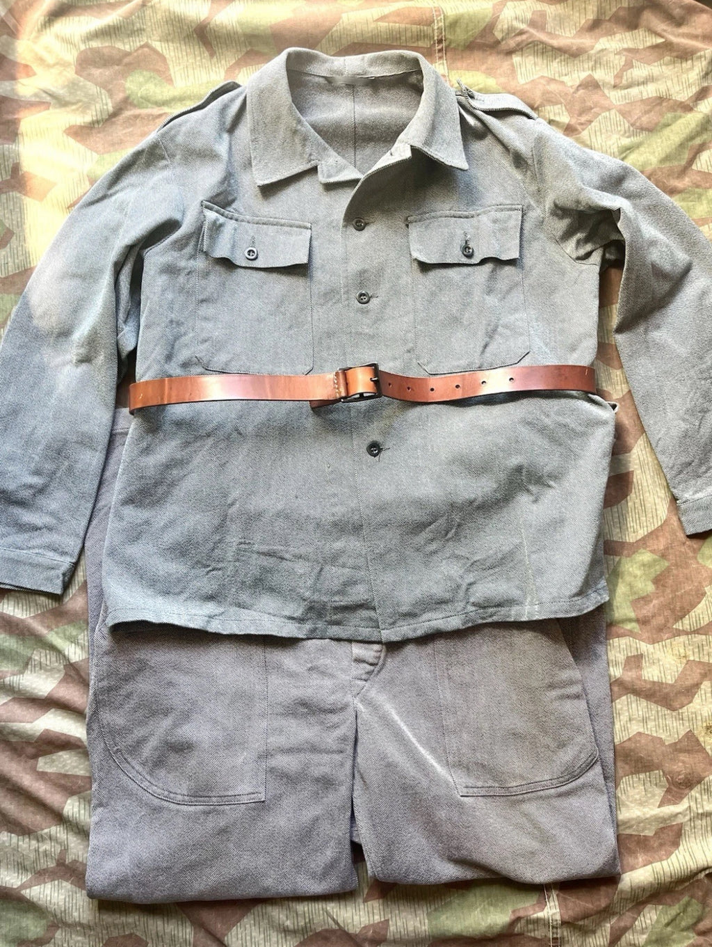 Cold War Swiss army HBT fatigue uniform exercices maneuvers soldier