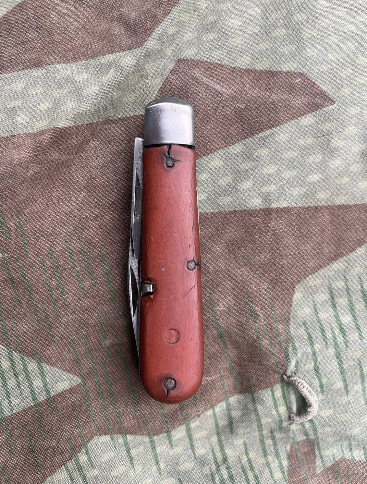 WW2 Swiss army pocket knife blade tool uniform soldier wenger