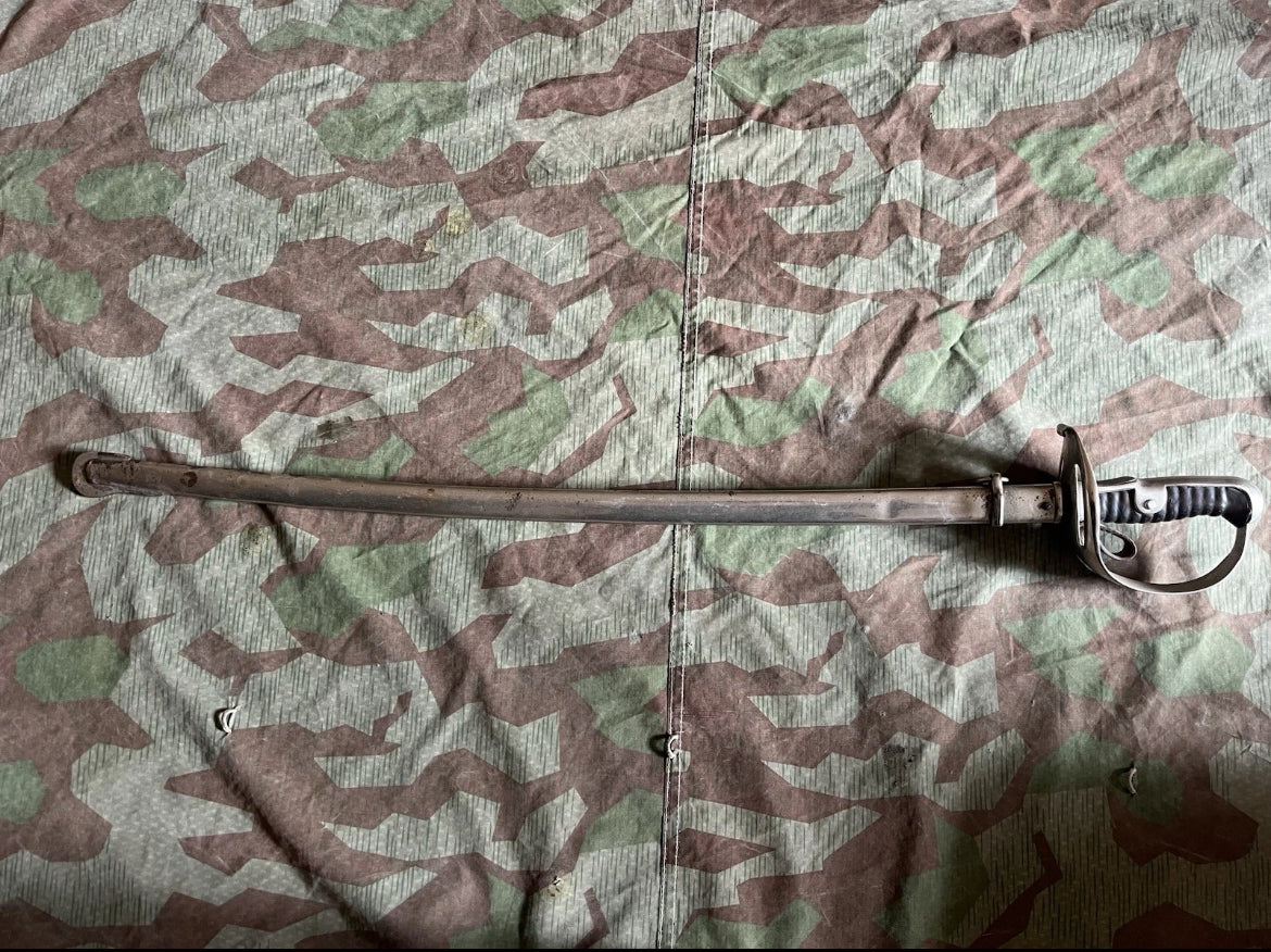 WW1/interwar/WW2 Swiss army cavalry rider sword blade saber with case uniform soldier