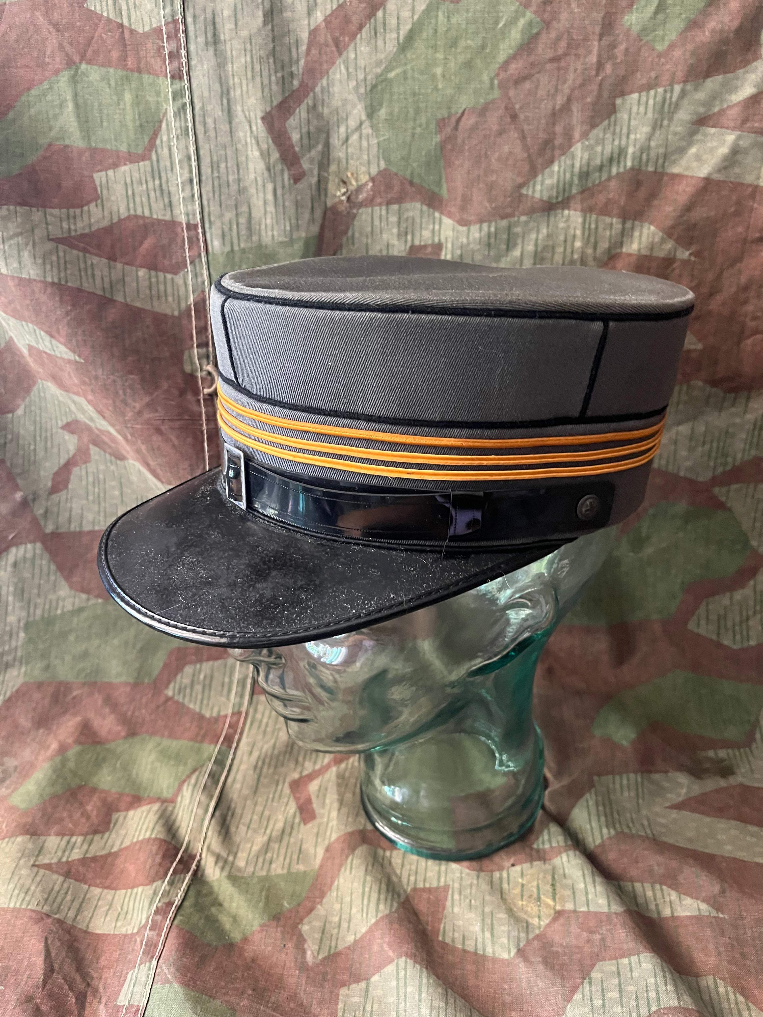 Cold War Swiss army captain officer visor cap hat kepi uniform ord.1949