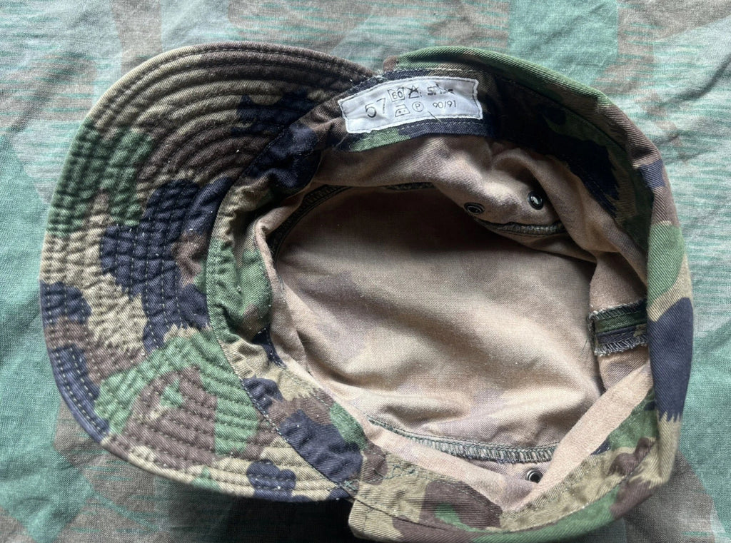 Modern Swiss army field combat uniform complete taz 90 camo jacket pants cap early model