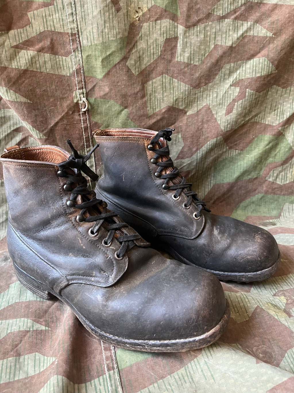 WW1/interwar/WW2 swiss army leather shoes nails boots eu size 42/43