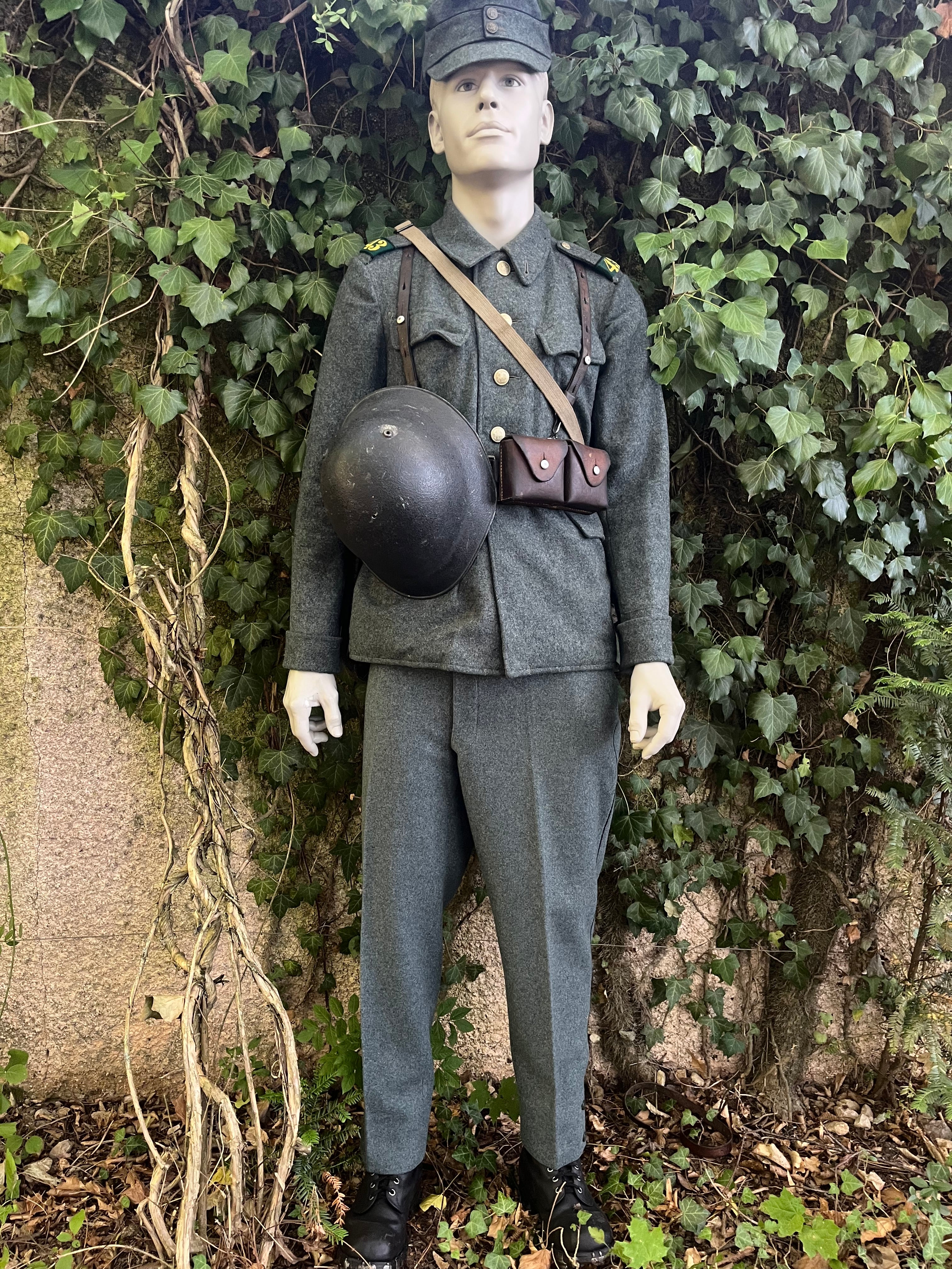 WW2 Swiss army complete field army uniform light ord.40 mid to late war soldier