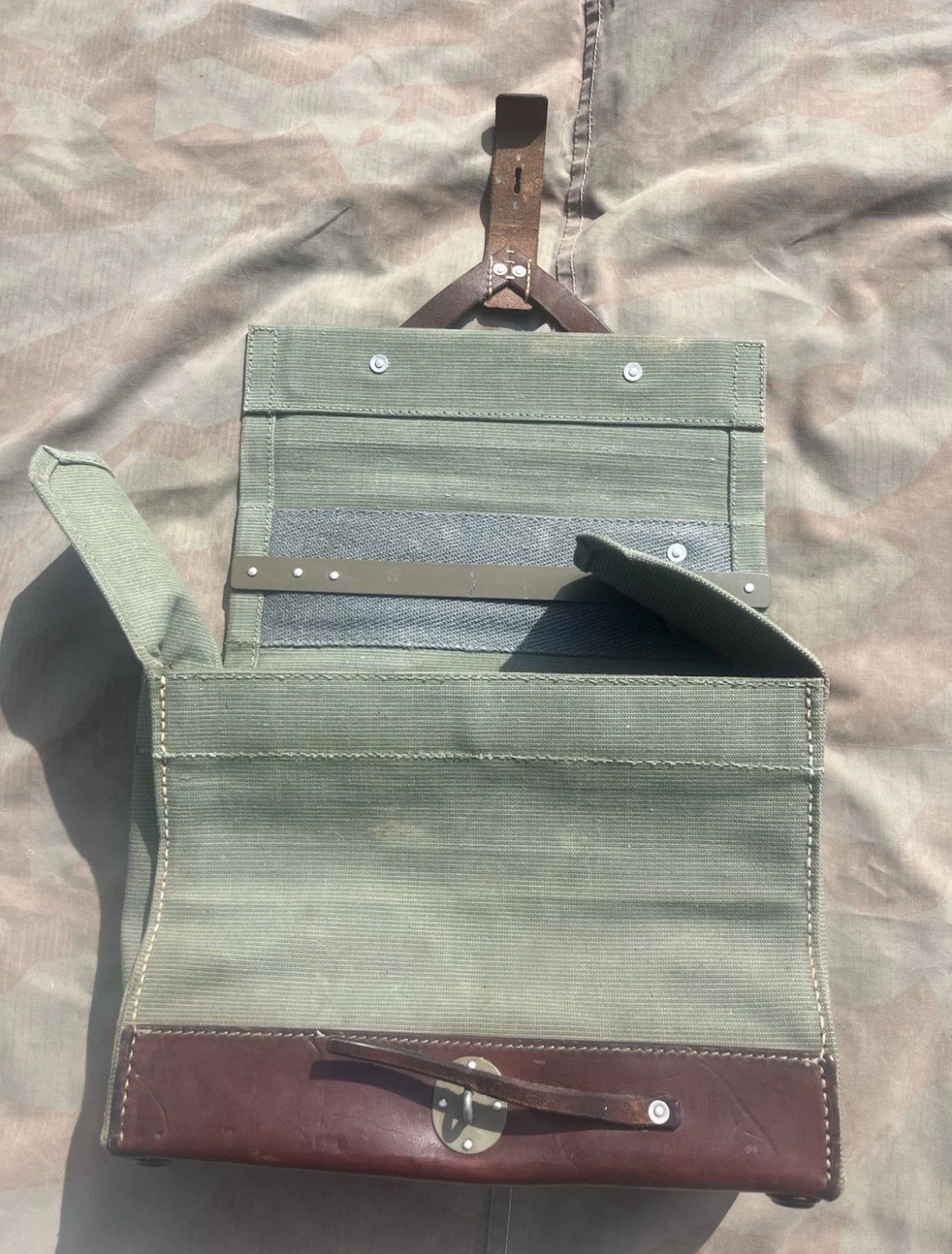 Cold War Swiss army extra ammo bag gear uniform soldier