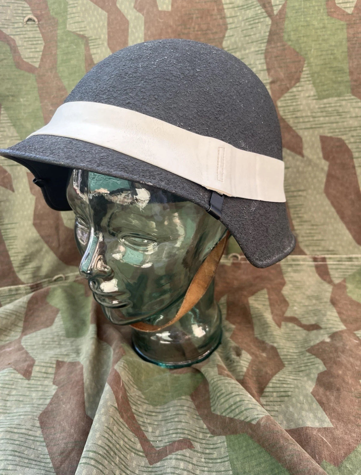 Cold War Swiss army m18 helmet maneuvers band exercices shell uniform soldier