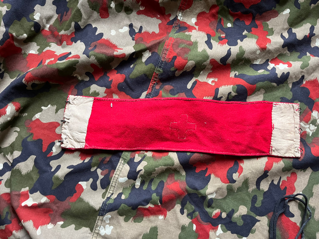 19th century and WW1 Swiss army armband white cross red flag