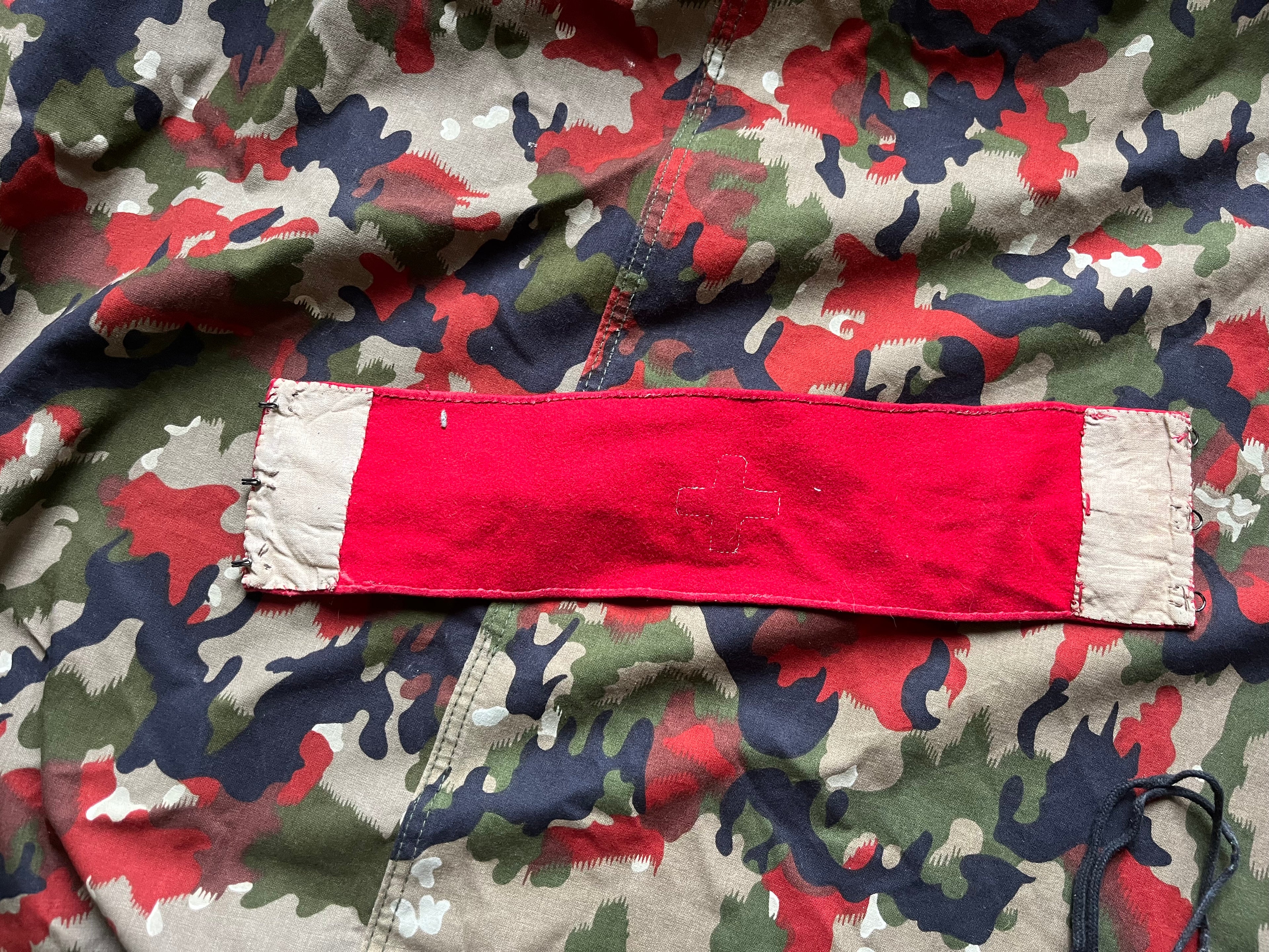19th century and WW1 Swiss army armband white cross red flag