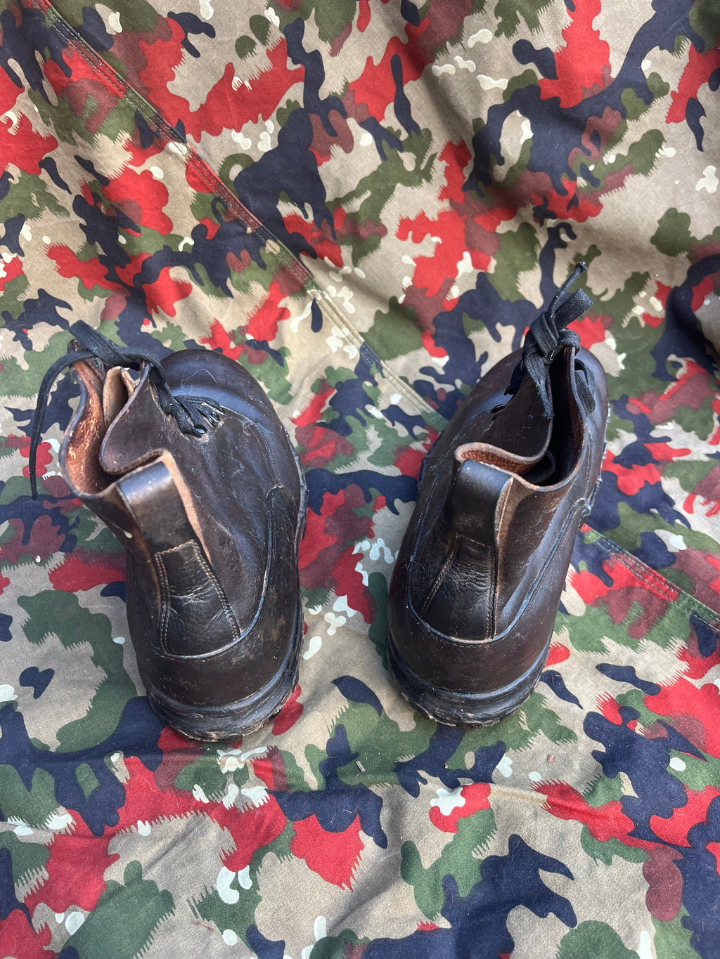 WW2 Swiss army tricouni nail shoes boots with nails mountain size eu 42/43