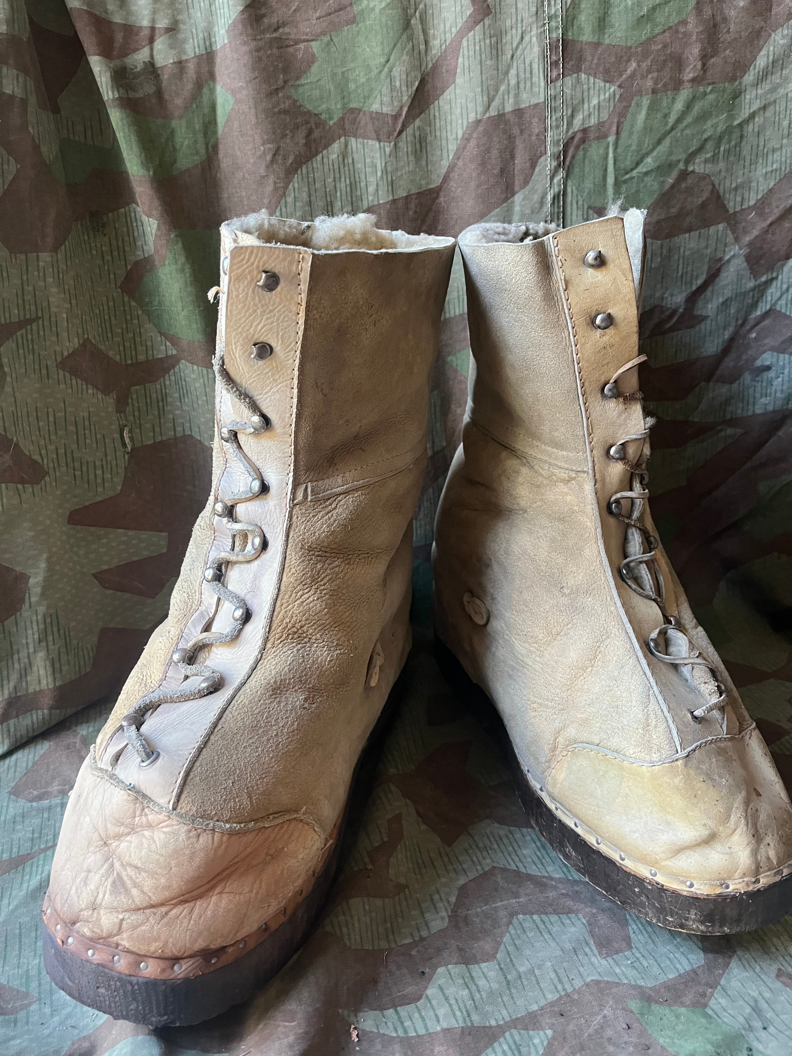 WW2 Swiss army snow mountain boots shoes fur overshoes uniform soldier