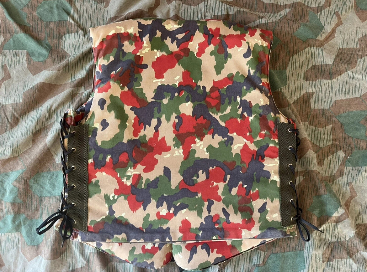 Cold War/ modern Swiss army flak jacket vest armor protection camo taz 57 uniform soldier