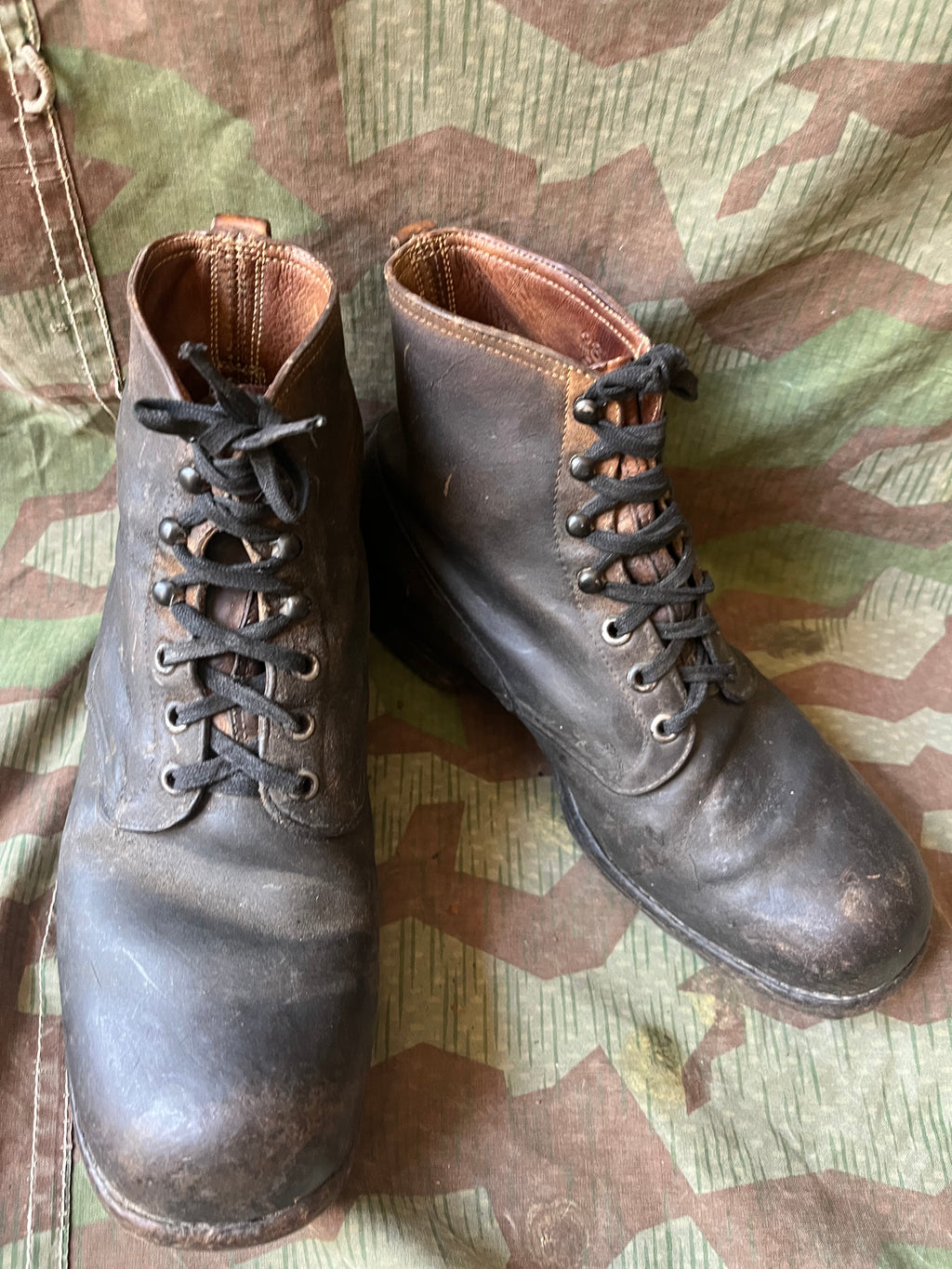 WW1/interwar/WW2 swiss army leather shoes nails boots eu size 42/43