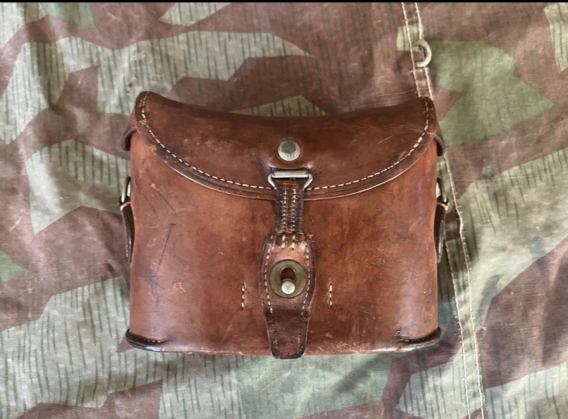 WW2 Swiss army binoculars field glasses with case gear uniform soldier
