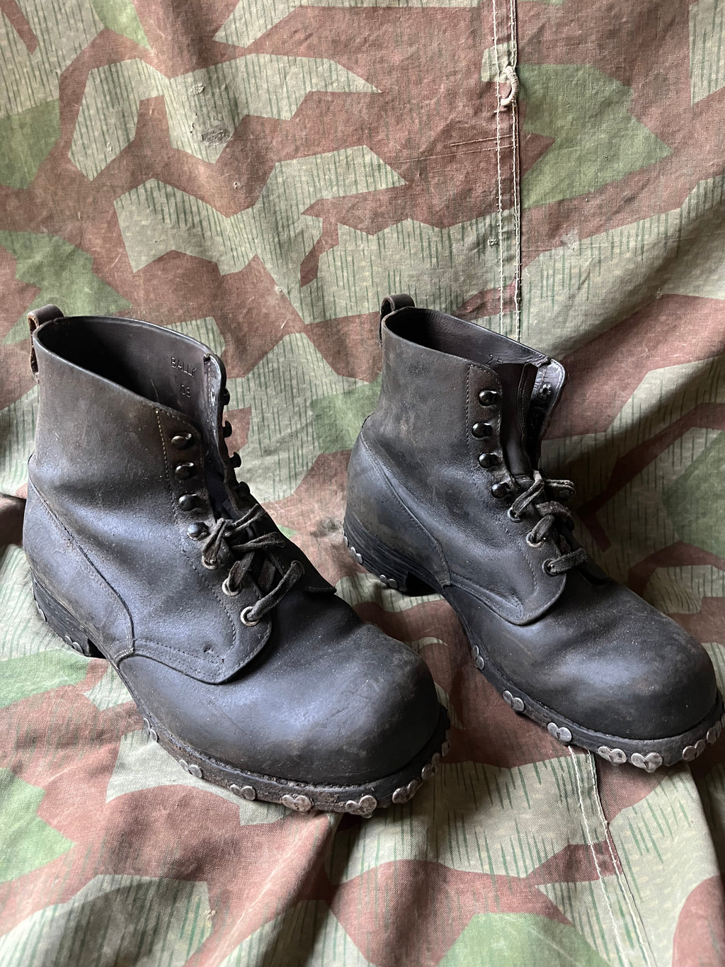 WW1/interwar/WW2 swiss army leather shoes nails boots eu size 40/41
