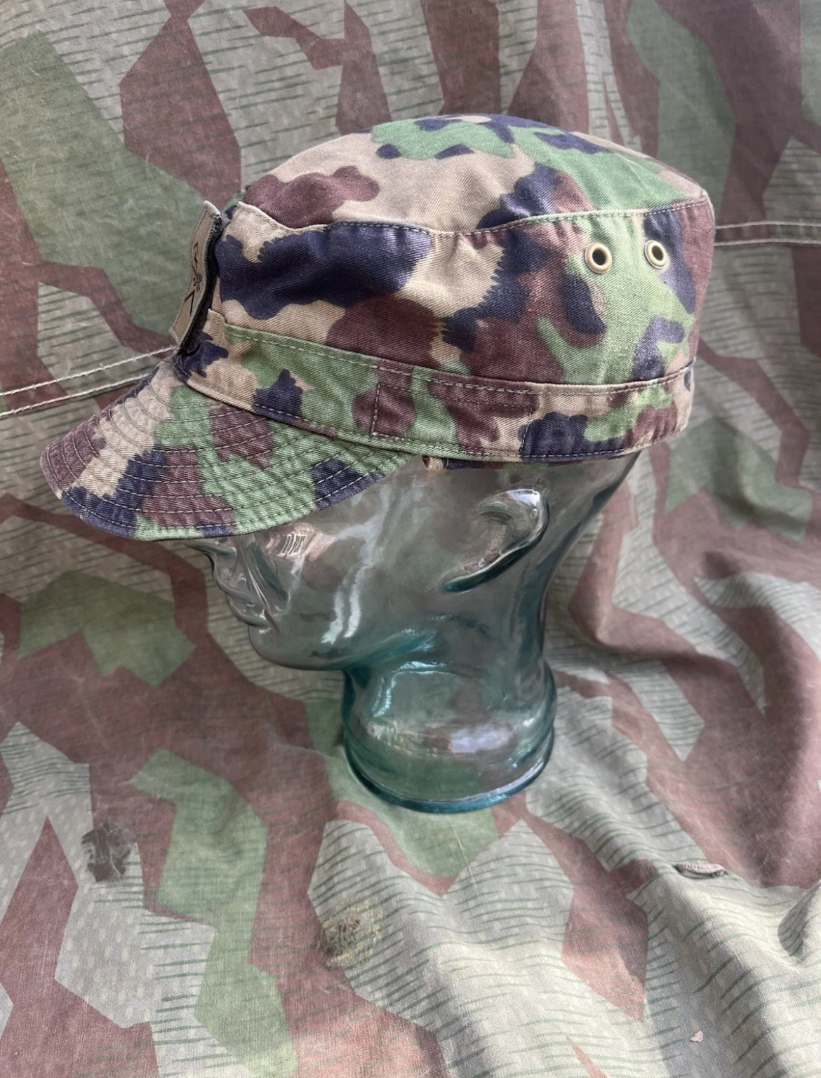 Modern Swiss army field cap visor hat sergeant NCO uniform taz 90 camo