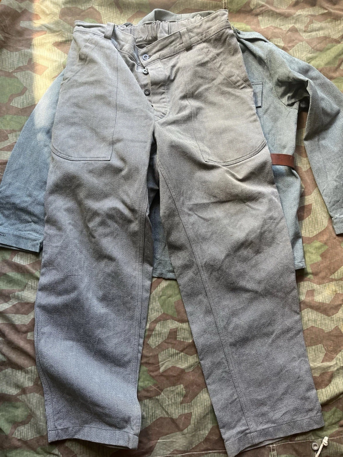 Cold War Swiss army HBT fatigue uniform exercices maneuvers soldier