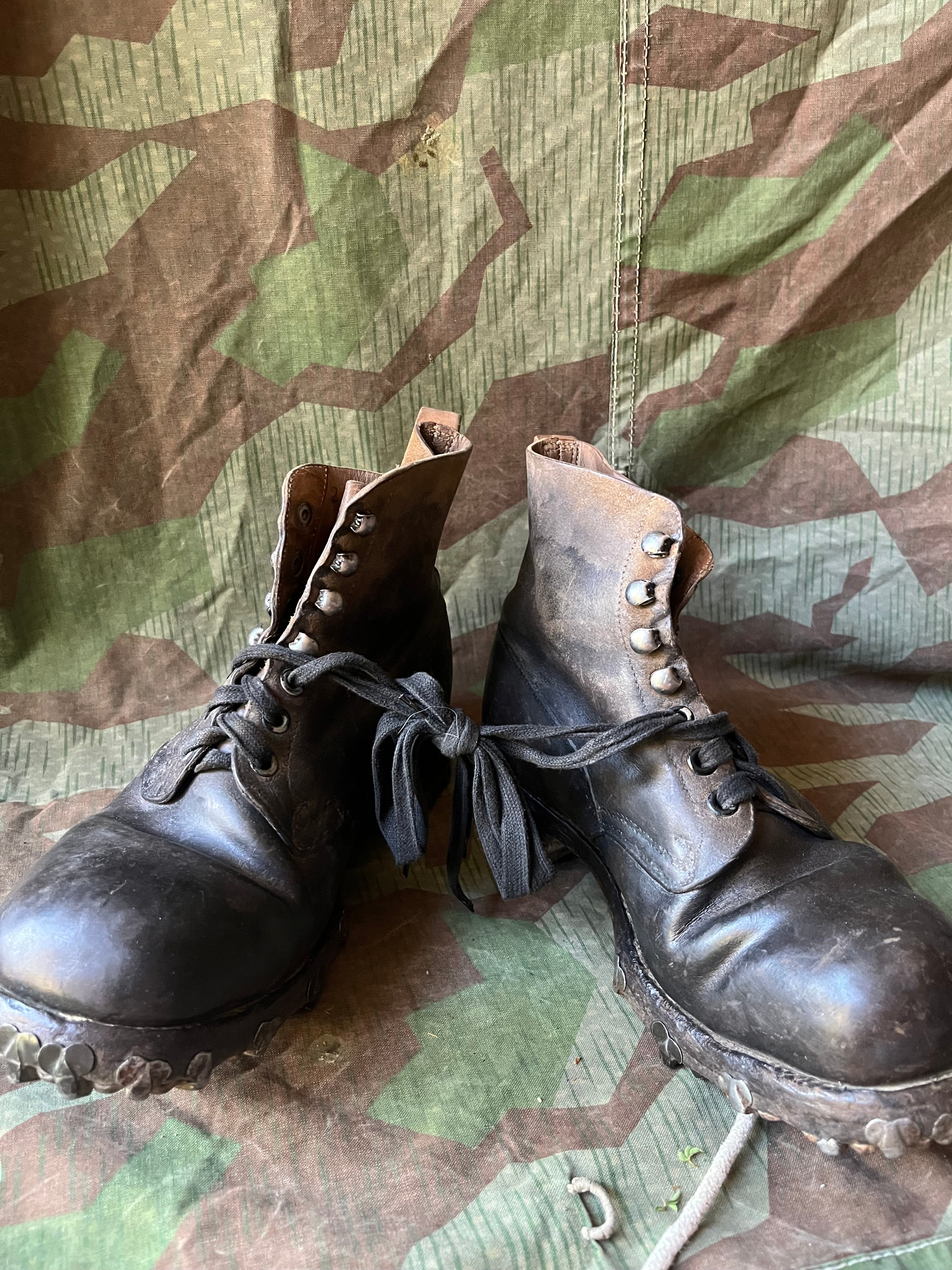 WW1/interwar/WW2 swiss army leather shoes nails boots eu size 40/41