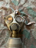 WW2 Swiss army civil defense gas mask gas mask protection gasmask uniform soldier