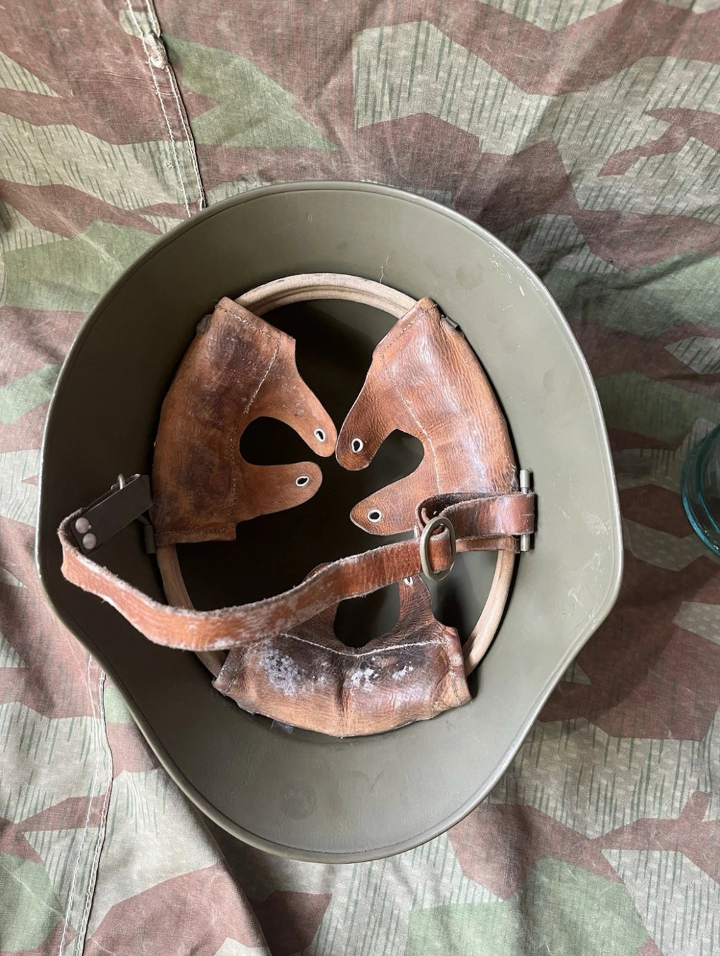 Interwar/WW2 Swiss army green repainted m18/30 helmet shell uniform soldier
