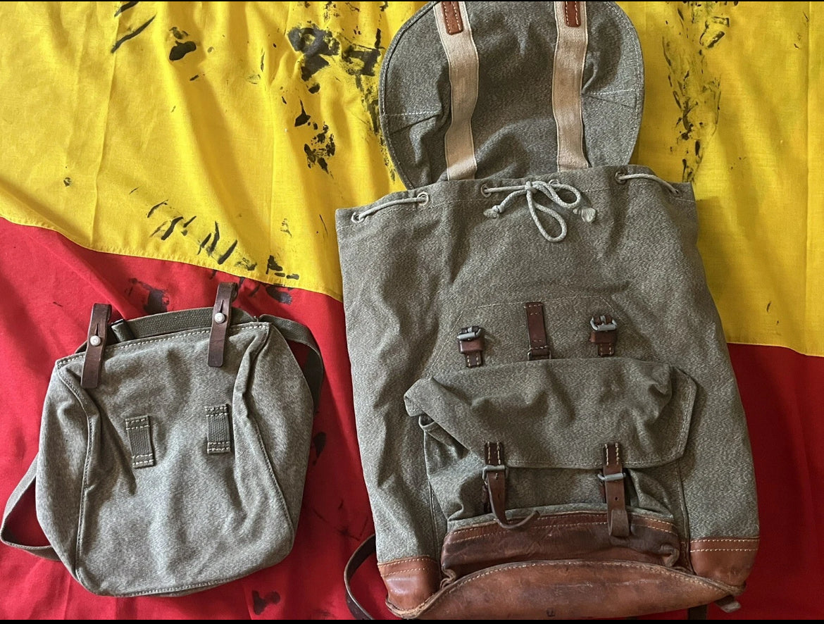 Cold War Swiss army complète backpack set infantry mountain haversack salt and pepper Breadbag soldier