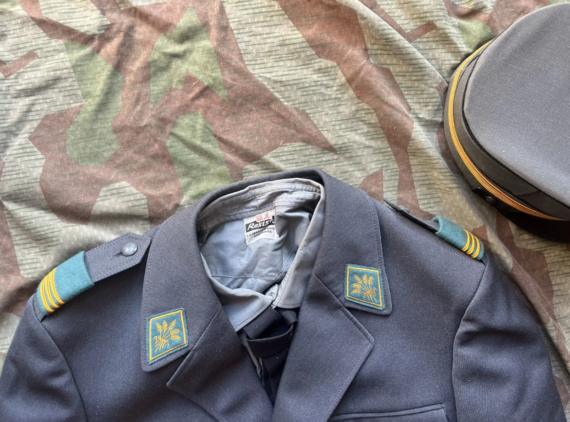 Cold War/modern Swiss army service uniform complete captain officer supplies troops