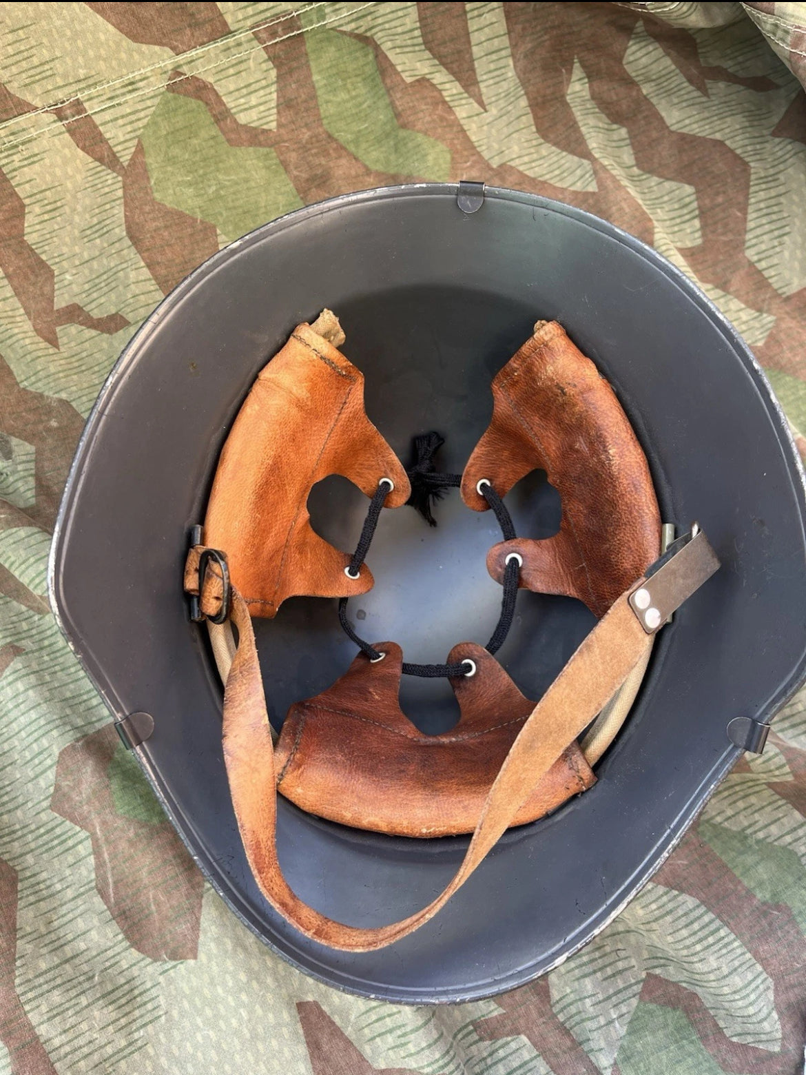 Cold War Swiss army m18 helmet maneuvers band exercices shell uniform soldier