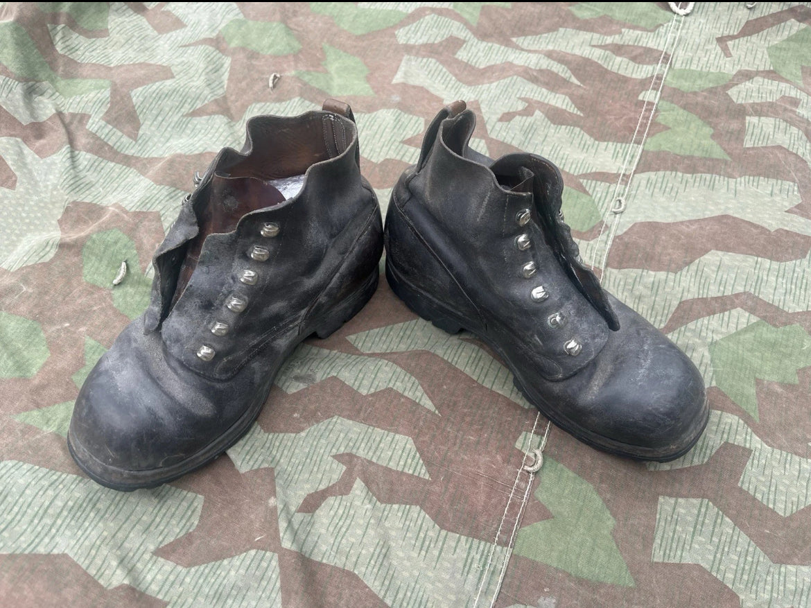 Cold War Swiss army shoes boots leather uniform soldier