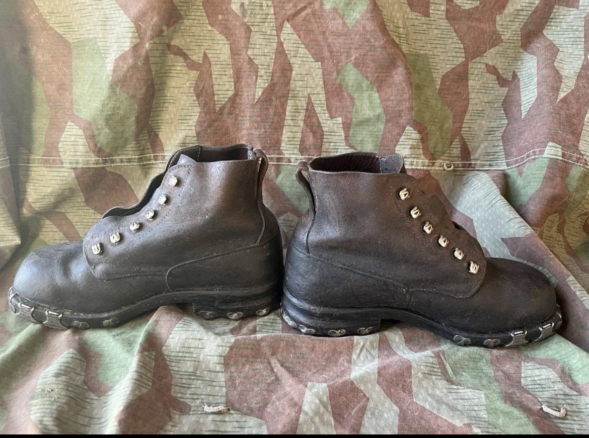 Cold War Swiss army shoes tricouni nails boots uniform soldier