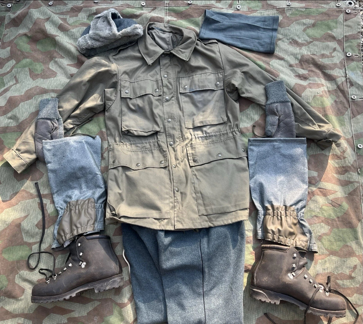 Cold War Swiss army mountain infantry troops complete uniform soldier